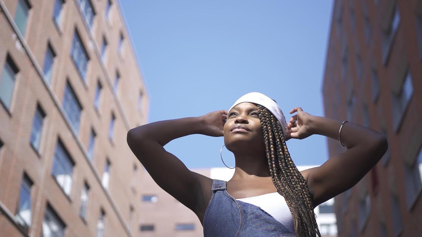 Yemi Bolatiwa soul singer, representing live music in Manchester